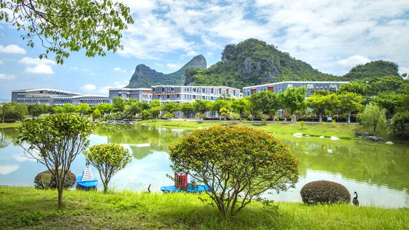 PCB钻孔孔径规格表：揭秘电子制造中的关键参数